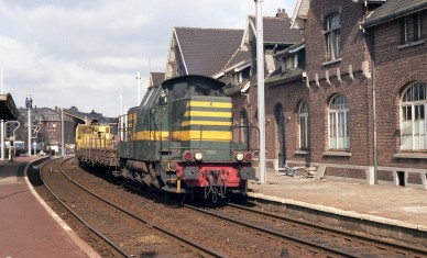 Court-Saint-Etienne - D9822.jpg